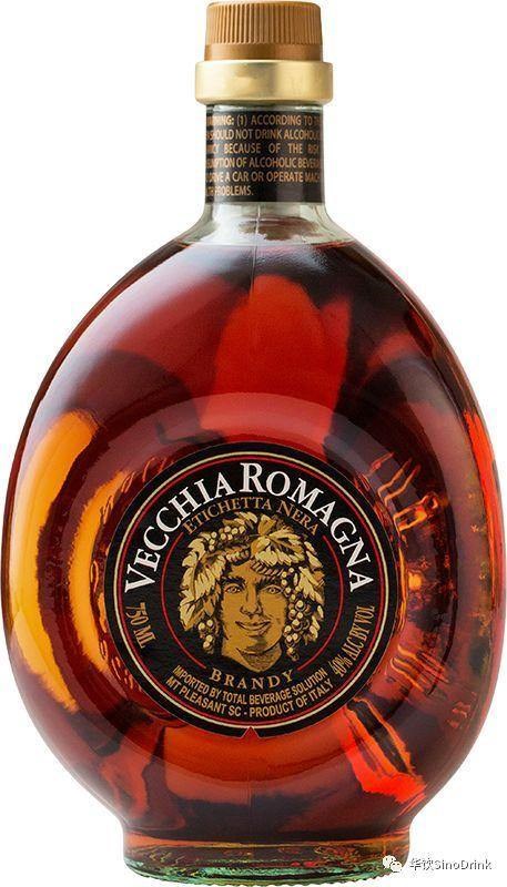 Montenegro Vecchia Brandy 700 - Liquor Library