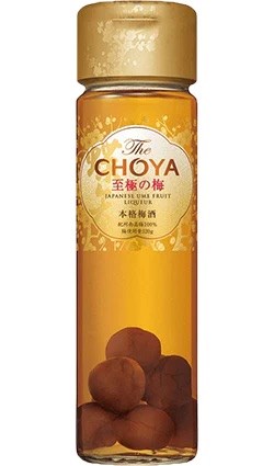 Choya Golden Ume Fruit 650ml